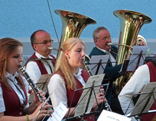 Dämmerschoppen Schwerzen